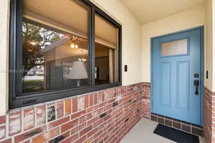 7508 SW 6th Ct, North Lauderdale, FL 33068 - Photo 3