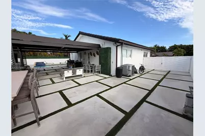 13200 SW 25th St, Miami, FL 33175 - Photo 27