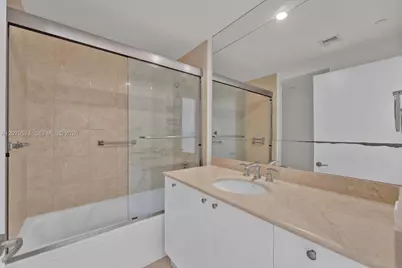 901 Brickell Key Blvd #609, Miami, FL 33131 - Photo 9