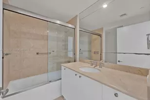901 Brickell Key Blvd, Miami, FL 33131 - Photo 9