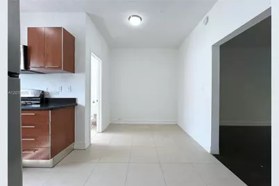 500 14th St #204, Miami Beach, FL 33139 - Photo 9