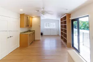 737 NW 4th St, Boca Raton, FL 33486 - Photo 23