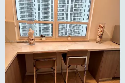 801 Brickell Key Blvd #2110, Miami, FL 33131 - Photo 7