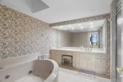 19667 W Turnberry Way #15-G, Aventura, FL 33180 - Photo 15