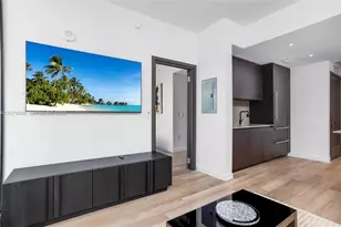 20 NE 11th St, Miami, FL 33132 - Photo 17
