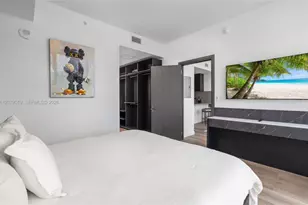 20 NE 11th St, Miami, FL 33132 - Photo 25