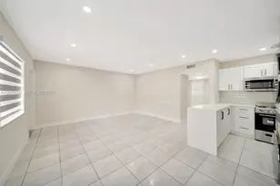 4051 NE 13th Ave, Oakland Park, FL 33334 - Photo 5