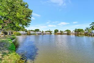4051 NE 13th Ave, Oakland Park, FL 33334 - Photo 35