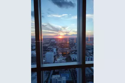 851 NE 1st Ave #1511, Miami, FL 33132 - Photo 25