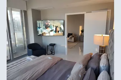 851 NE 1st Ave #1511, Miami, FL 33132 - Photo 11
