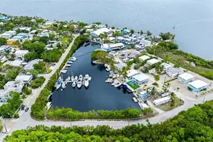 4 Transylvania Ave, Key Largo, FL 33037 - Photo 27