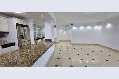 18051 Biscayne Blvd #1501, Aventura, FL 33160 - Photo 9