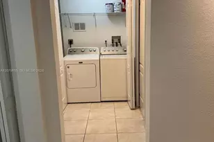 8956 W Flagler St, Miami, FL 33174 - Photo 7
