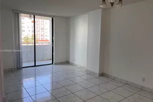 546 SW 1st St, Miami, FL 33130 - Photo 3