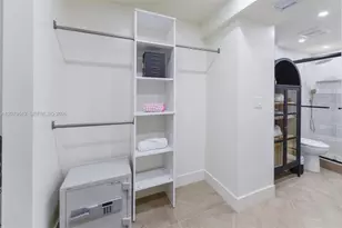 17800 Atlantic Blvd, Sunny Isles Beach, FL 33160 - Photo 25