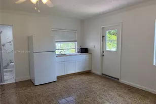 2725 SW 82nd Ave, Miami, FL 33155 - Photo 3
