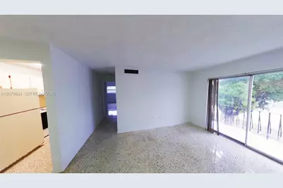 2712 W 10th Ave #7, Hialeah, FL 33010 - Photo 1
