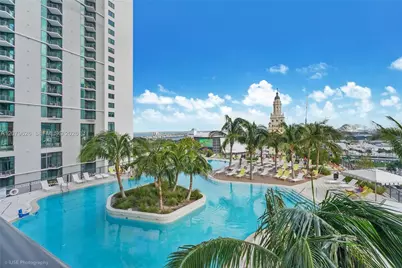 159 NE 6th St #3303, Miami, FL 33132 - Photo 1