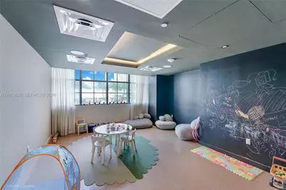 159 NE 6th St #3303, Miami, FL 33132 - Photo 23