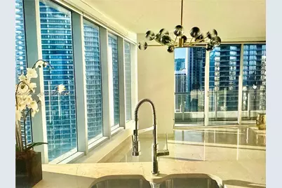 475 Brickell Ave #2915, Miami, FL 33131 - Photo 1