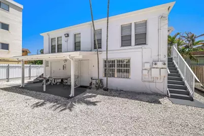 340 NE 125th St, North Miami, FL 33161 - Photo 39