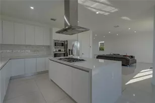 9870 NW 74th Terrace, Doral, FL 33178 - Photo 47