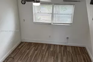 421 NE 68th St, Miami, FL 33138 - Photo 15