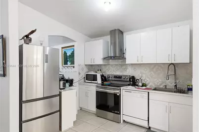 20752 SW 121st Ct, Miami, FL 33177 - Photo 11