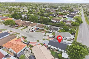 20752 SW 121st Ct, Miami, FL 33177 - Photo 27
