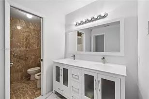 590 NW 132nd Ave, Miami, FL 33182 - Photo 21