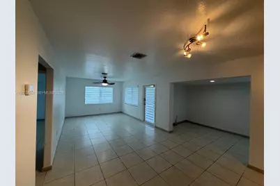 71 Coral Dr, Key Largo, FL 33037 - Photo 3