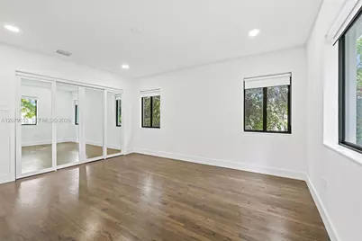912 NE 82nd St, Miami, FL 33138 - Photo 17