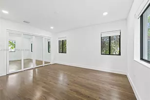912 NE 82nd St, Miami, FL 33138 - Photo 17