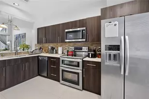 15891 SW 12th St, Pembroke Pines, FL 33027 - Photo 21