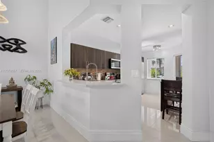15891 SW 12th St, Pembroke Pines, FL 33027 - Photo 17