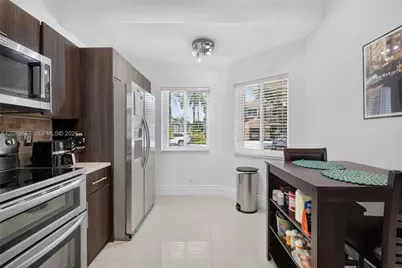 15891 SW 12th St, Pembroke Pines, FL 33027 - Photo 19