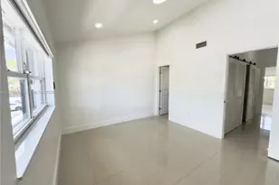 8010 SW 152nd Ave, Miami, FL 33193 - Photo 17