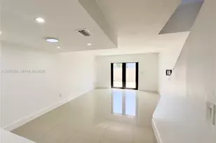 8010 SW 152nd Ave, Miami, FL 33193 - Photo 9