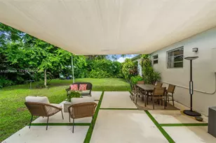 1165 NW 110th St, Miami, FL 33168 - Photo 5