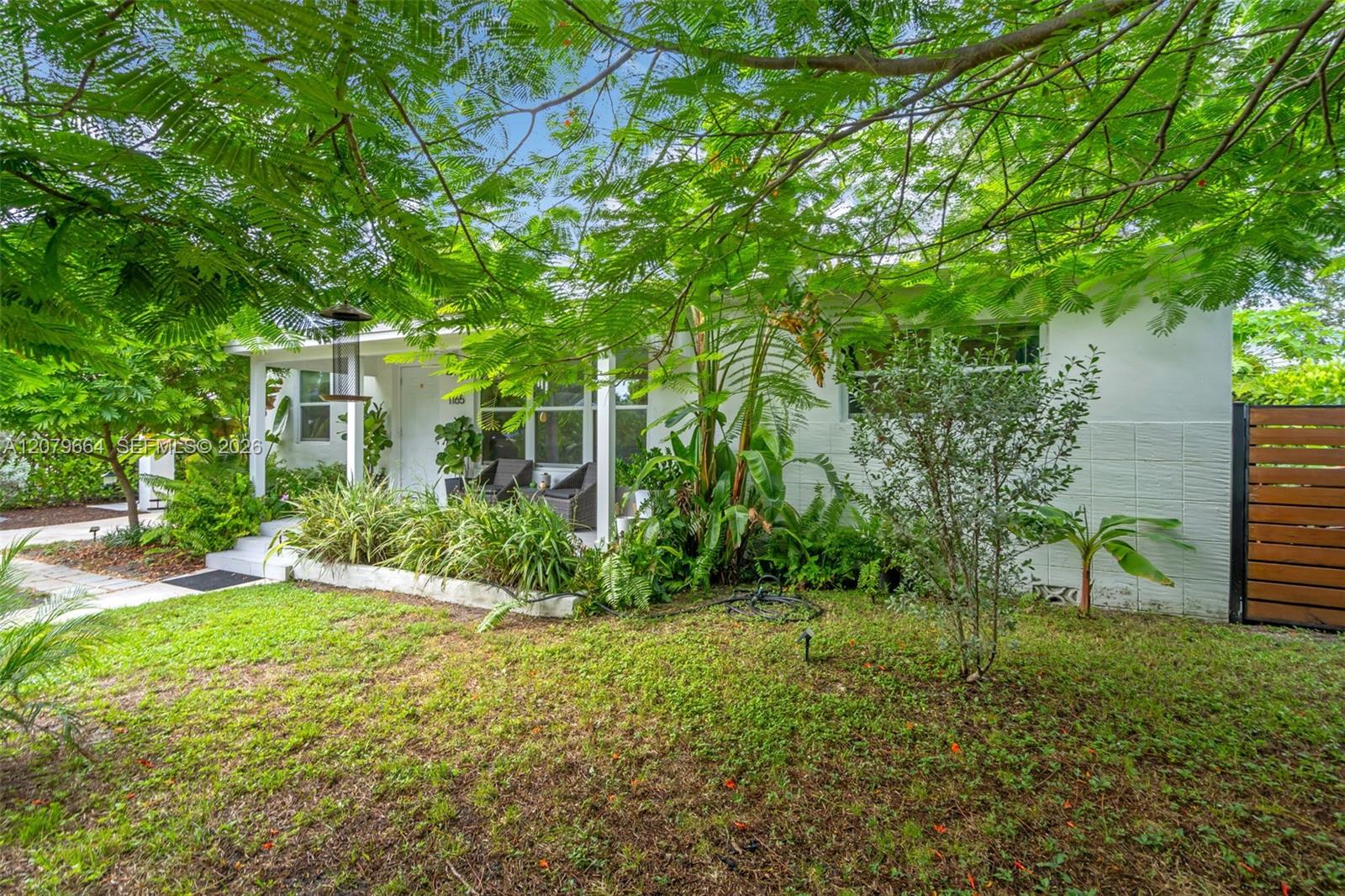 1165 NW 110th St - 1165 NW 110th St, Miami, FL 33168 Luxury Property | Jose Angel Pina