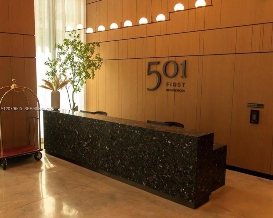 121 NE 5th St #2002 - 121 NE 5th St #2002, Miami, FL 33132 Luxury Property | Jose Angel Pina