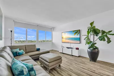 7441 Wayne #15I, Miami Beach, FL 33141 - Photo 19