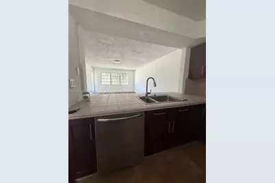 1400 NE 191st St #310, Miami, FL 33179 - Photo 3
