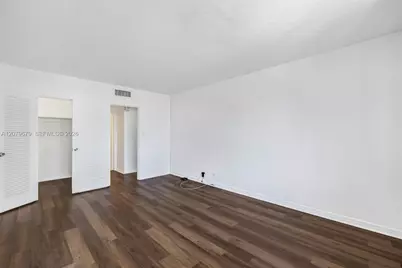 1200 West Ave #317, Miami Beach, FL 33139 - Photo 17