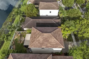 2466 NE 3rd Ct, Homestead, FL 33033 - Photo 33
