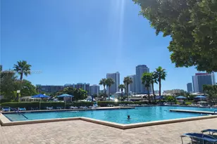 600 Three Islands Boulevard, Hallandale Beach, FL 33009 - Photo 21