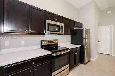 1979 SW Beekman St, Port Saint Lucie, FL 34953 - Photo 5