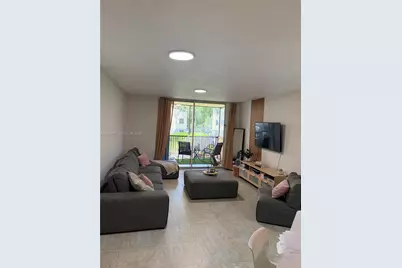 8225 Lake Dr #205, Doral, FL 33166 - Photo 3