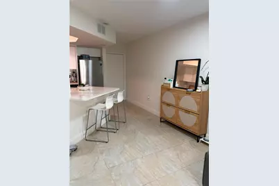 8225 Lake Dr #205, Doral, FL 33166 - Photo 5