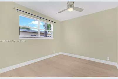 369 Phippen Waiters Rd, Dania Beach, FL 33004 - Photo 9